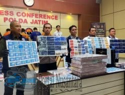 Polda Jatim Ungkap Sindikat Perjudian Online Internasional dan Pencucian Uang Rp 1,4 Triliun