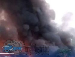 Gudang Tembakau Milik Kades Sukolelah Pamekasan Ludes Terbakar