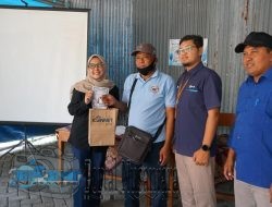 PLN Icon Plus Perluas Literasi Digital Warga Desa Kampung PLN Mobile di Trucuk Bojonegoro