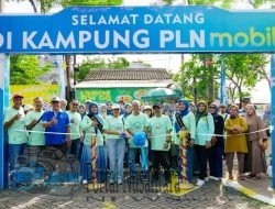 Kolaborasi PLN Icon Plus dan PLN UP3 Surabaya Barat Hadirkan Kampung PLN Mobile x ICONNET di Surabaya