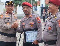 Kapolres Pamekasan Beri Penghargaan kepada 13 Anggota Satreskrim Usai Berhasil Tangkap Jambret