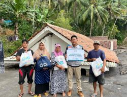 Banjir Lahar Semeru Masih Menghantui, YBM PLN UIP JBTB Salurkan Bantuan ke Penyintas Lumajang