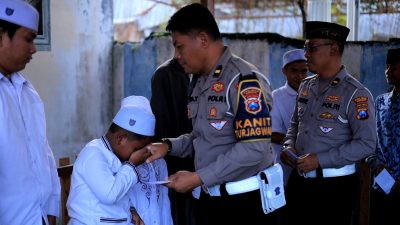 Ramadhan Penuh Berkah, Satlantas Polres Gresik Santuni Anak Yatim Roudlotul Hikmah