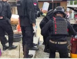 Satreskrim Polres Bangkalan Amankan dan Musnahkan Ratusan Petasan Raksasa dari Rumah Kosong