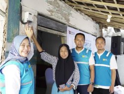 Tebar Kebaikan di Bulan Ramadan, PLN Icon Plus Dukung Penyalaan Serentak 350 Sambungan Listrik untuk Masyarakat Pra Sejahtera di Jawa Timur