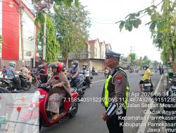 Polres Pamekasan Konsisten Atur Lalu Lintas Pagi Hari, Wujudkan Keamanan dan Kenyamanan Pengguna Jalan