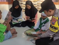 Bhabinkamtibmas Polres Pamekasan Hadirkan “Motor Pintar”, Upaya Nyata Cerdaskan Anak Bangsa