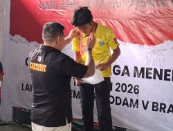 Perbakin Gresik Ukir Prestasi di HJKS ke-733, Tiga Atlet Sabet Gelar di Kejuaraan Menembak Surabaya