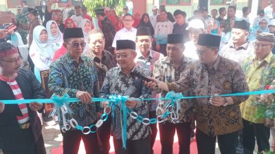 Hardiknas Jatim 2026 Dipusatkan di Pamekasan, 24 Ribu Siswa Pecahkan Rekor MURI Bersama Menteri Abdul Mu’ti