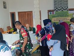 Babinsa Pamekasan Aktif Dampingi Posyandu, Warga Diajak Rutin Periksa Kesehatan