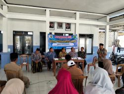 Polsek Tlanakan Hadiri Musrenbangdes Desa Bandaran, Kawal Perencanaan Pembangunan Tepat Sasaran